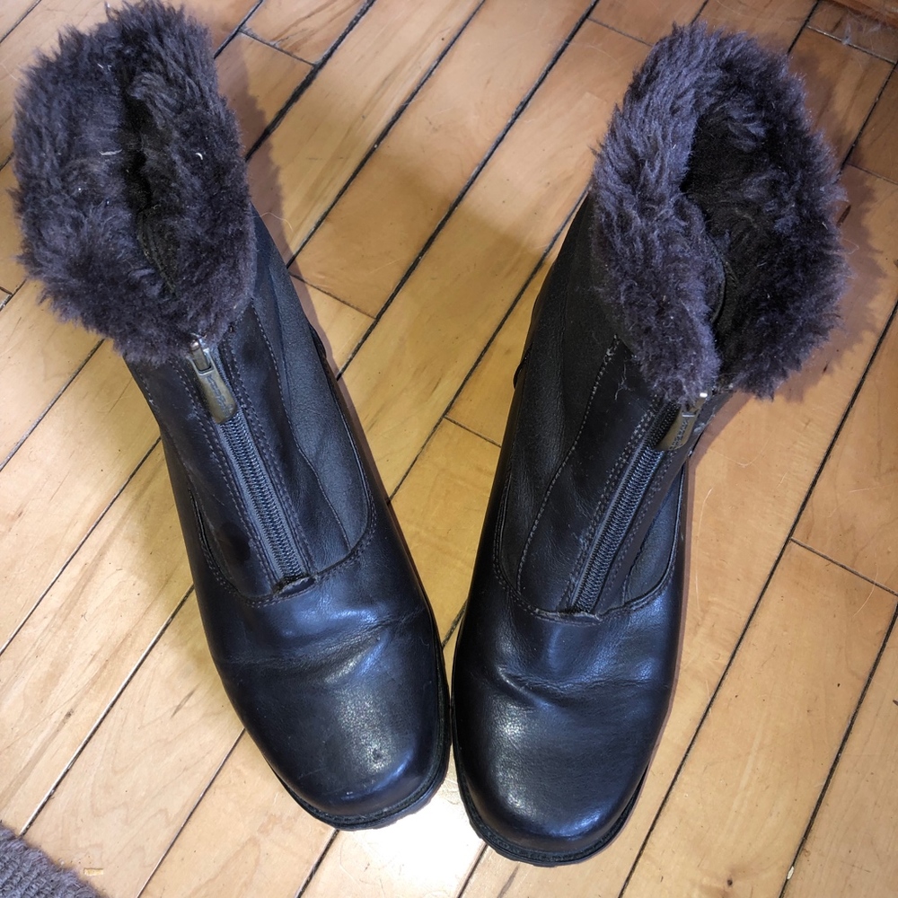 Khombu Carlton Kh Fuzzy Soft Lined Zip Boot/9m - image 2